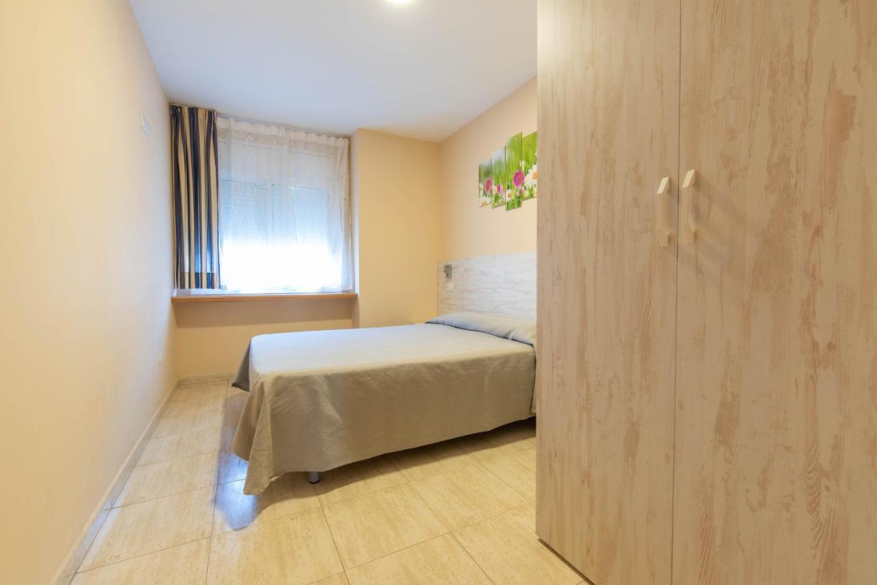 Apartaments Costamar Калафель Екстер'єр фото
