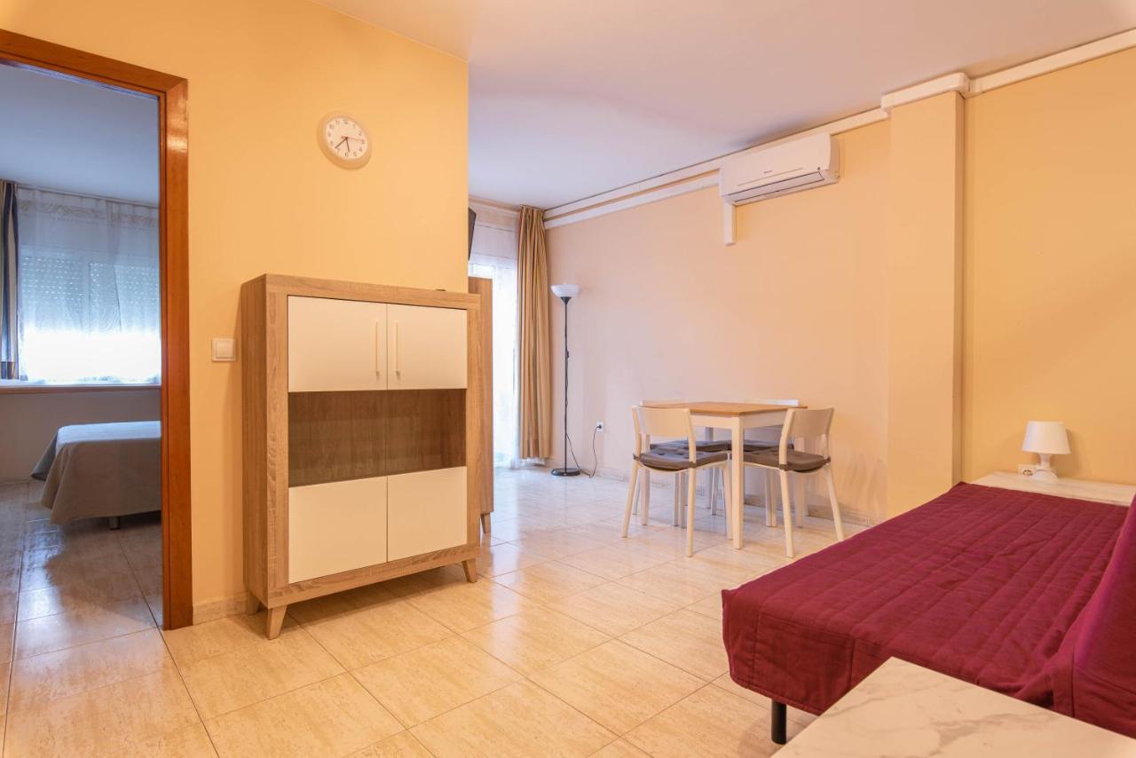 Apartaments Costamar Калафель Екстер'єр фото