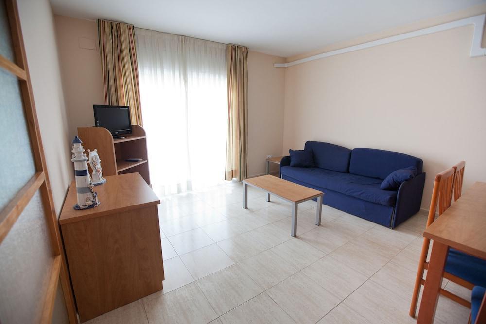Apartaments Costamar Калафель Екстер'єр фото