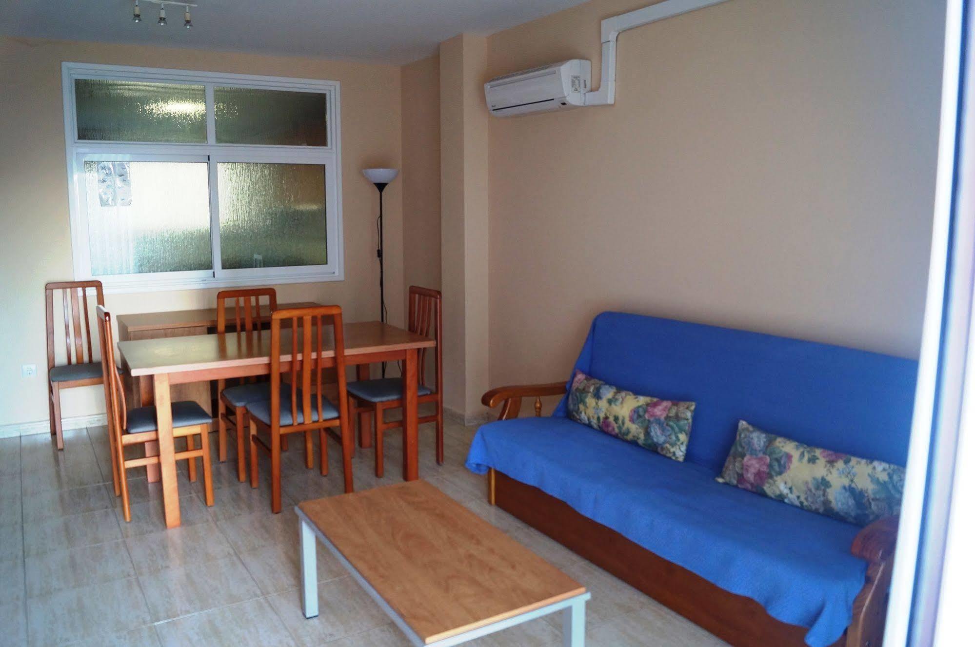 Apartaments Costamar Калафель Екстер'єр фото